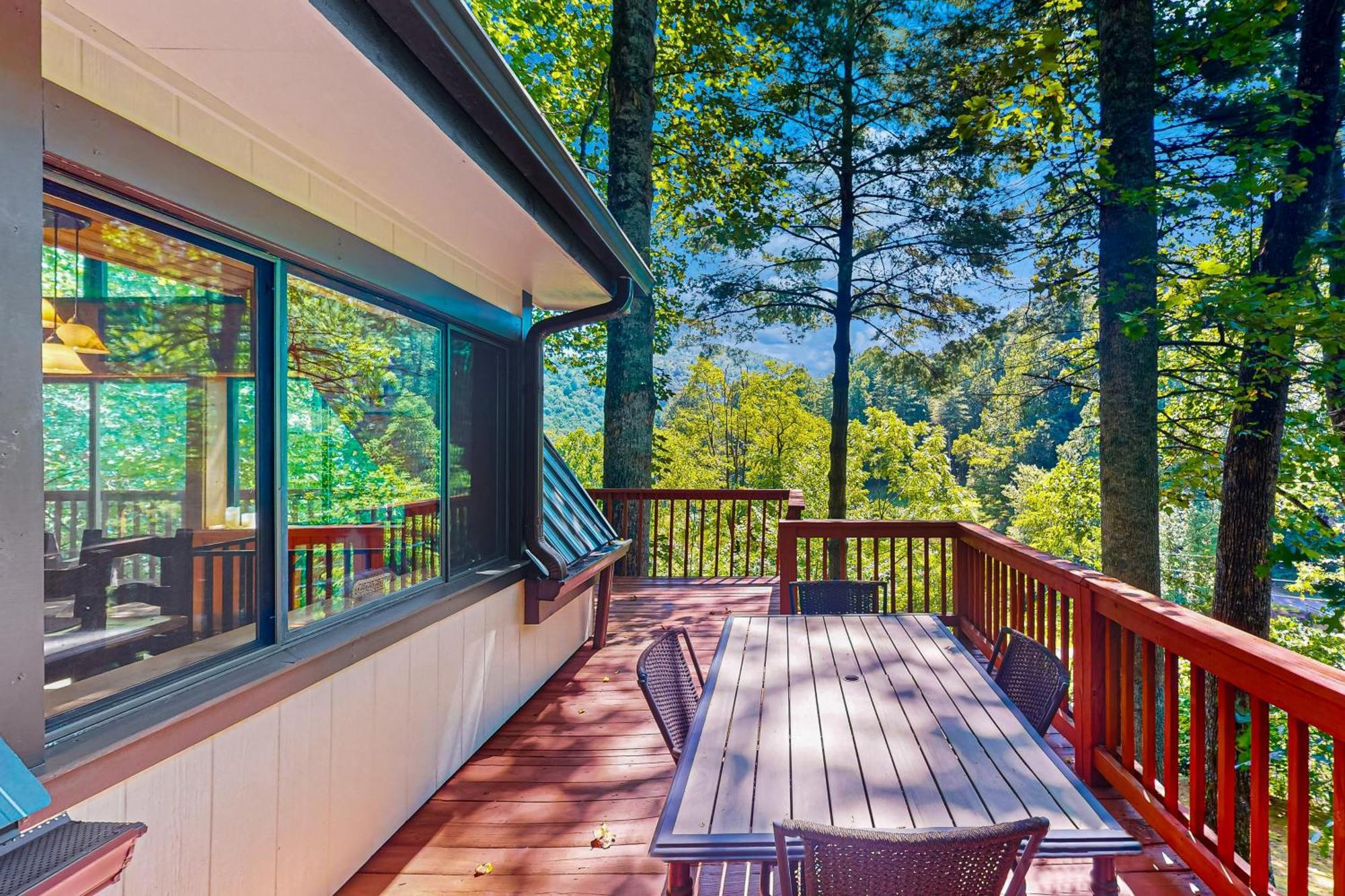 Chalet At Peek'S Creek Villa Franklin Exterior photo